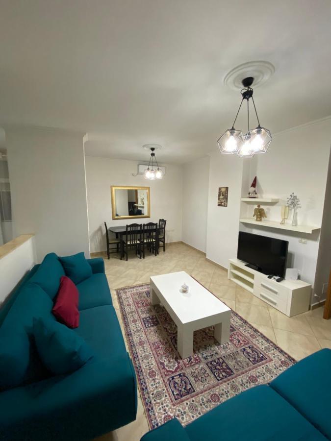 Chlo Apartment 3 Tirana Zewnętrze zdjęcie