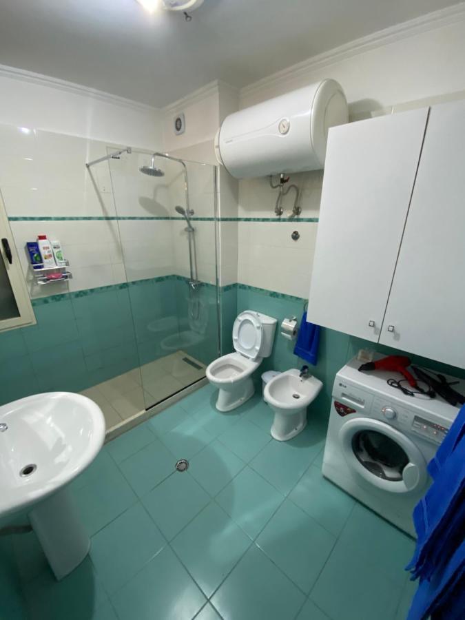 Chlo Apartment 3 Tirana Zewnętrze zdjęcie